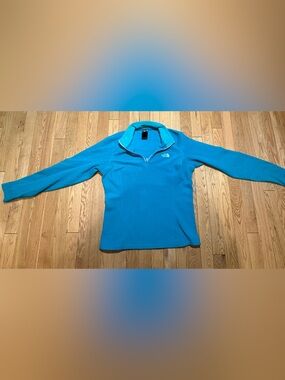 The North Face 1/4 Zip Pullover